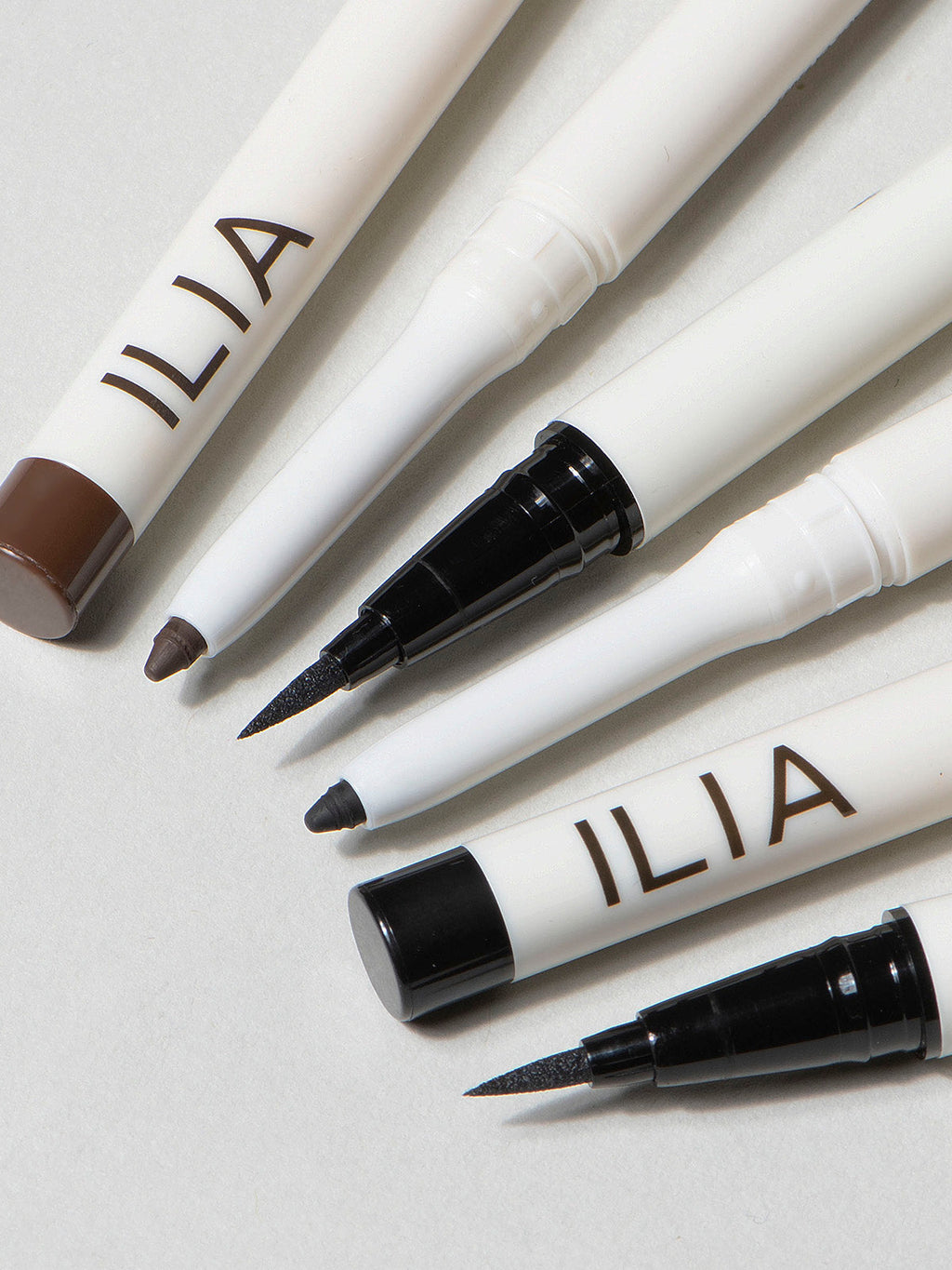 Clean Line Liquid Liner